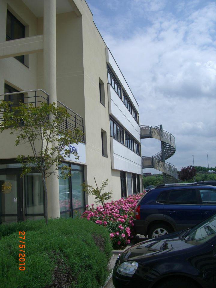 Bureau Chassieu 238m² Location bureau Chassieu Rhône OLBUR2109014 2